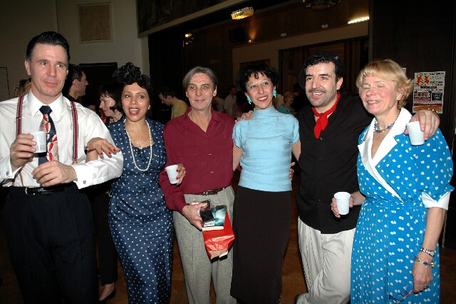 min 2006 12 03 parisxiv 146